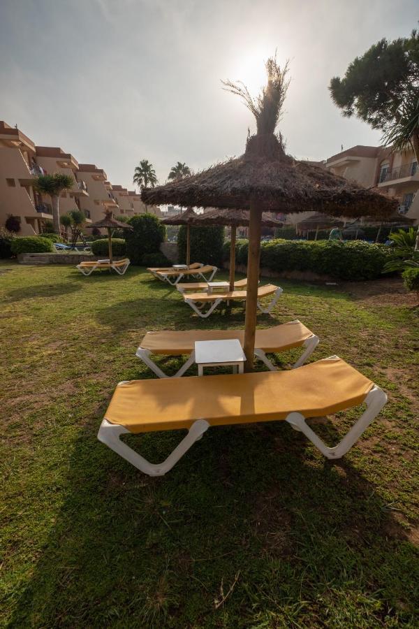 Aparthotel Las Dunas Chiclana de la Frontera Esterno foto