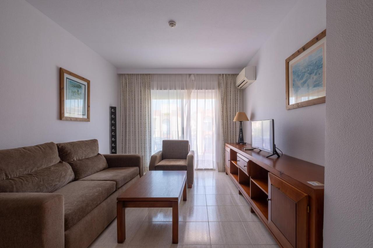Aparthotel Las Dunas Chiclana de la Frontera Esterno foto