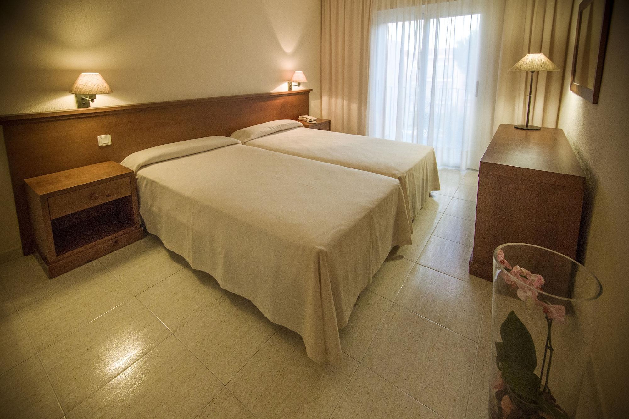 Aparthotel Las Dunas Chiclana de la Frontera Esterno foto
